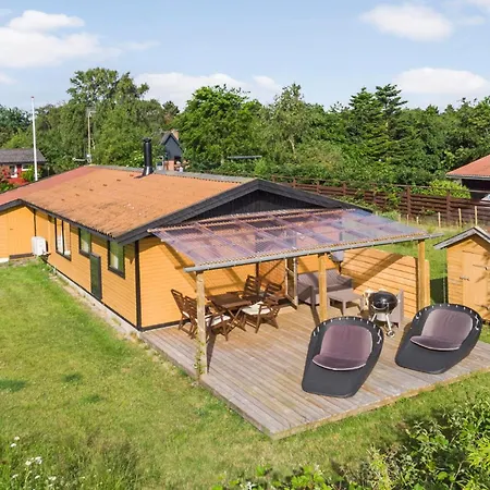 2 Bedroom Cozy In *